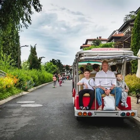 Дом отдыха Eve Santa Marina - Sea, Pools, Relax Созополь